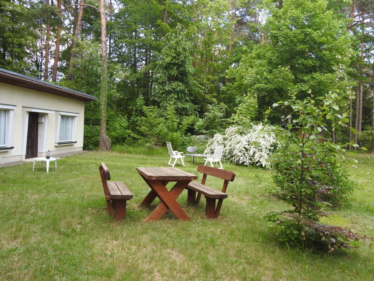 Haus Waldfrieden Apartment บาดซาโรว์ ภายนอก รูปภาพ